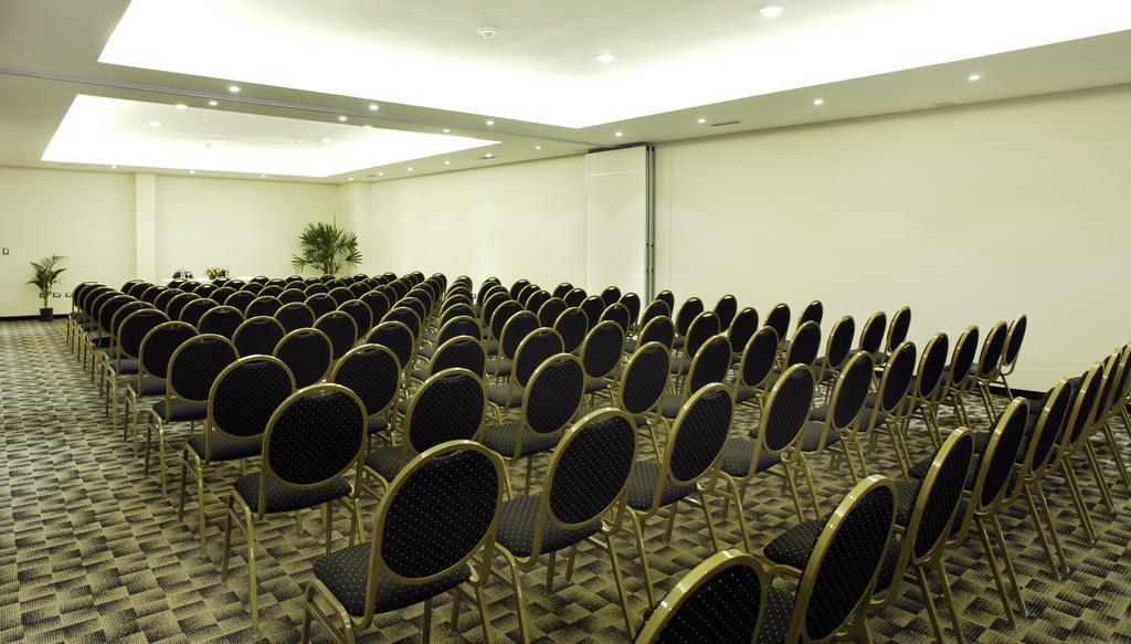 Hotel Land Plaza Bahía Blanca