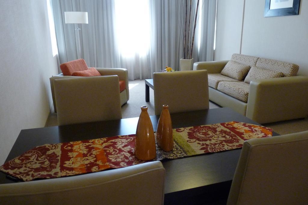 Land Plaza 4*